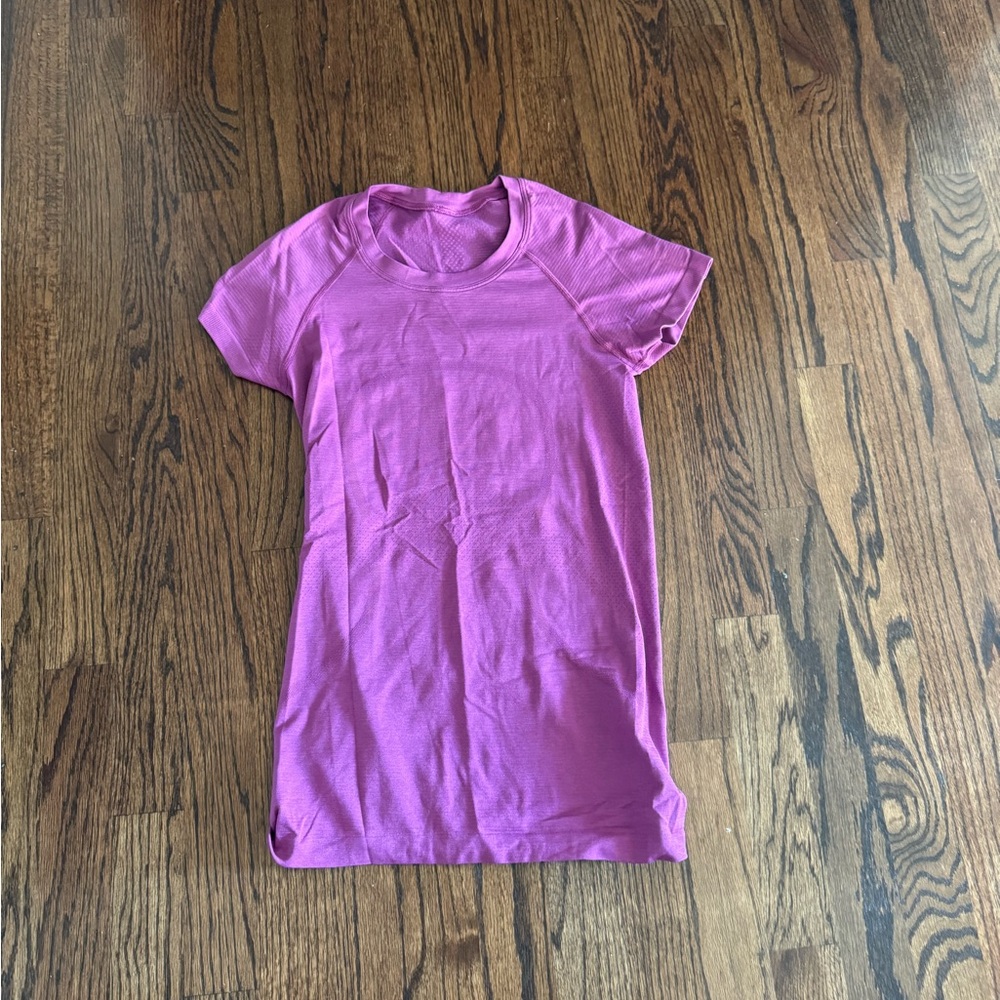 Lululemon swiftly tech short sleeve shirt